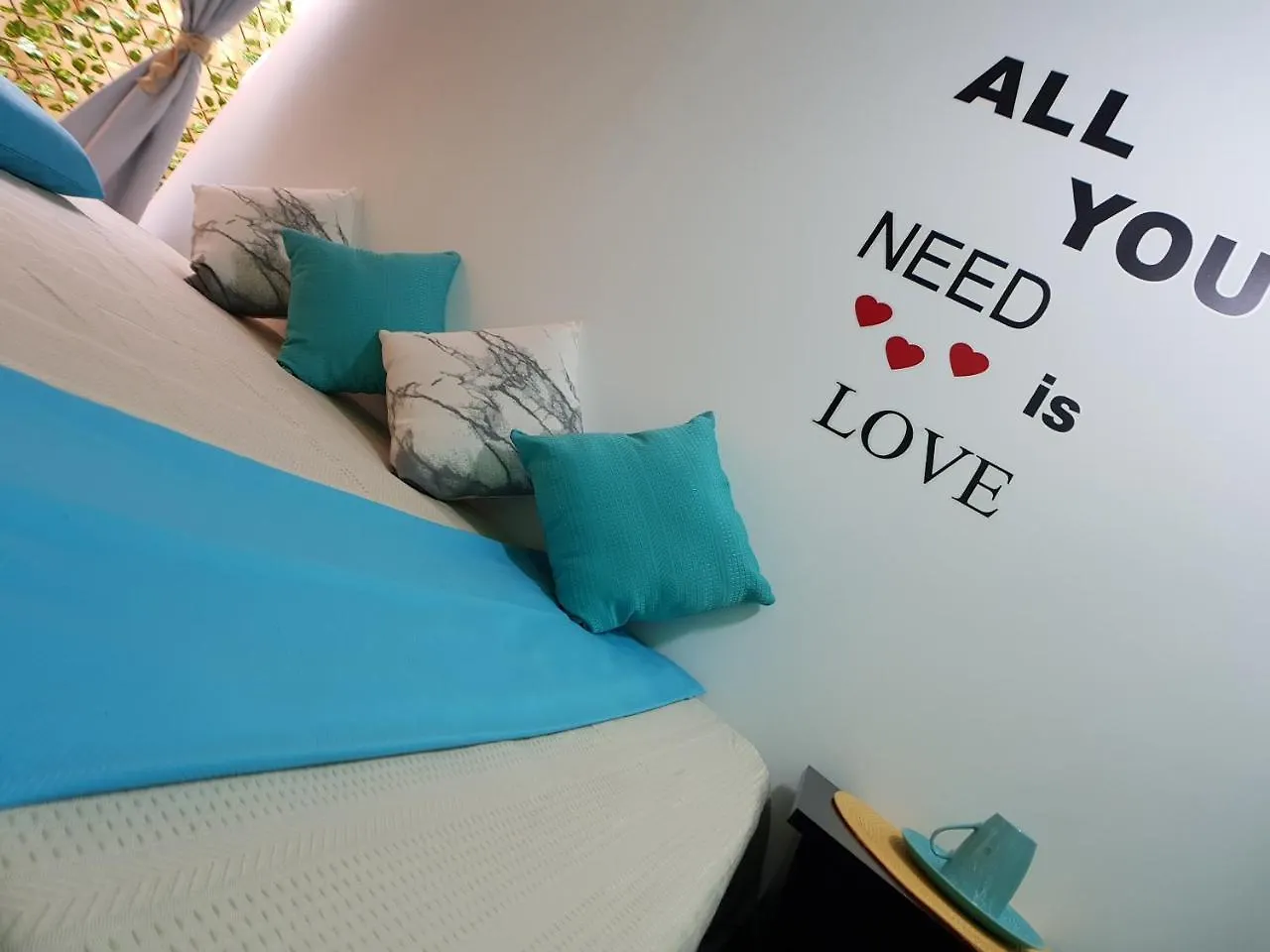 Casa Salsa Antoine Hostel Cali