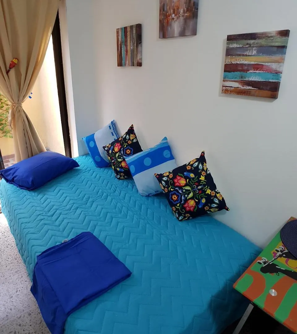 Casa Salsa Antoine Hostel Cali 0*,